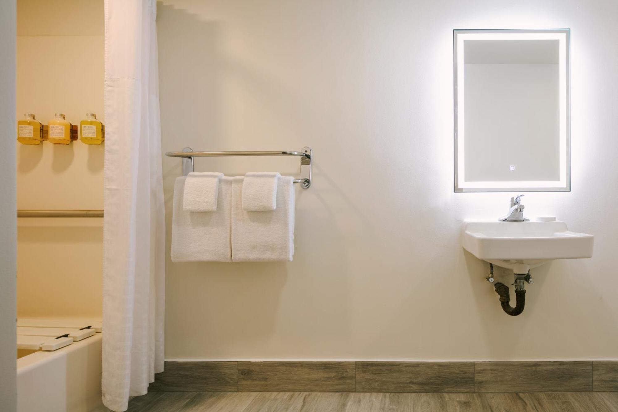 Sonder Solarena Otel Newport Beach Oda fotoğraf